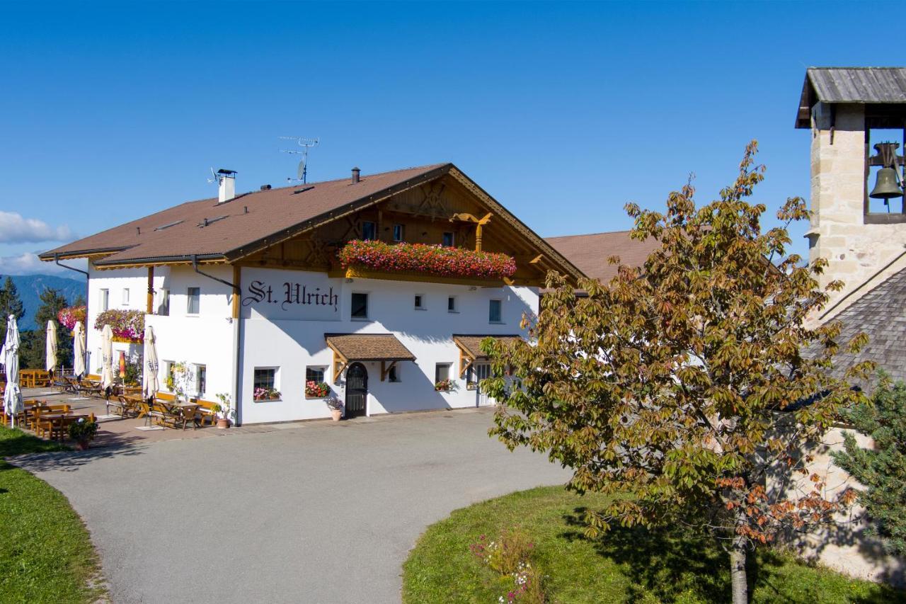 Gasthof St. Ulrich Meltina Bagian luar foto